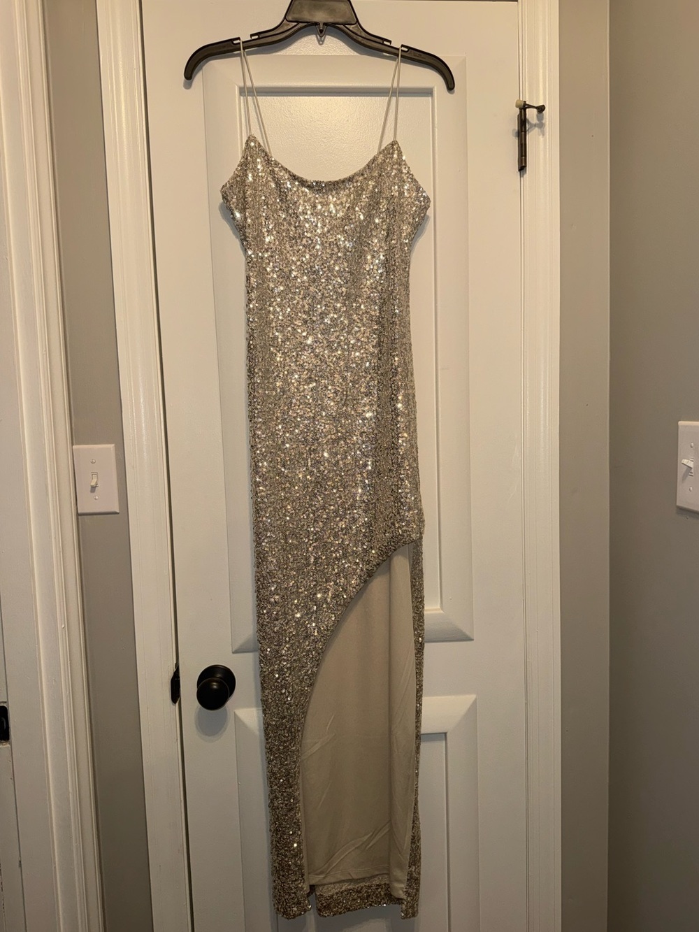 Thirty Thirty silver sequin dress NWT